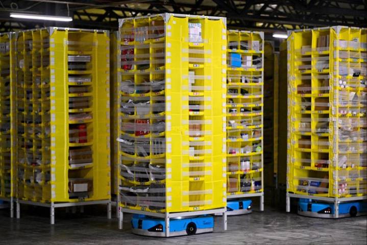 Amazon Aims to Replace 600,000 Workers With Robots