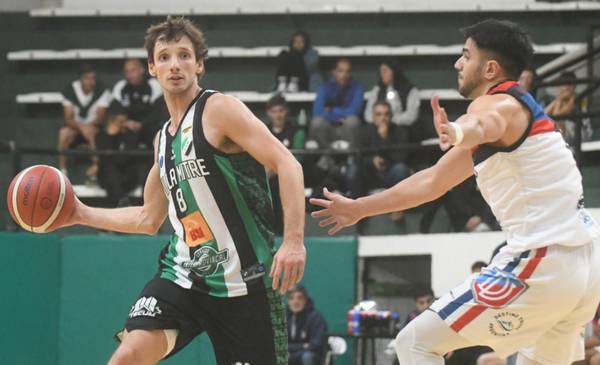Amistoso: el "nuevo" Villa Mitre se presentó ante su gente con un muy buen triunfo ante Deportivo Viedma