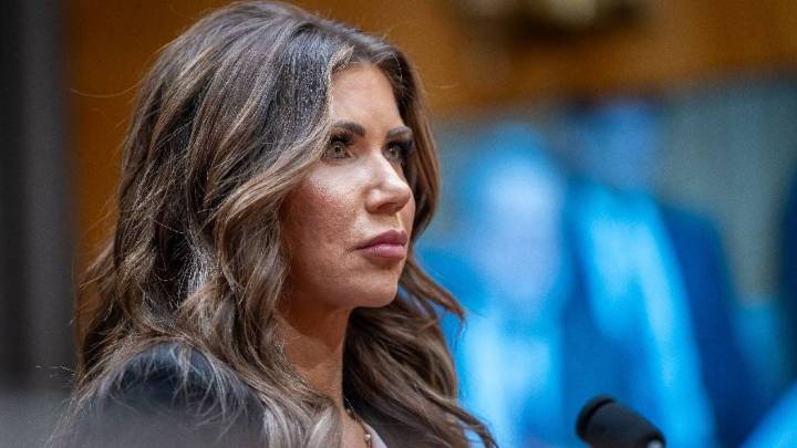 Cárteles ofrecen hasta 10 mil dólares por secuestrar o matar agentes de seguridad de EU: Kristi Noem