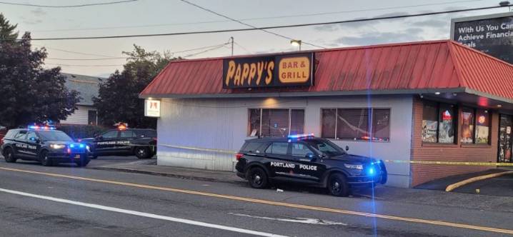 Shooting at NE Portland bar and grill leaves one hospitalized