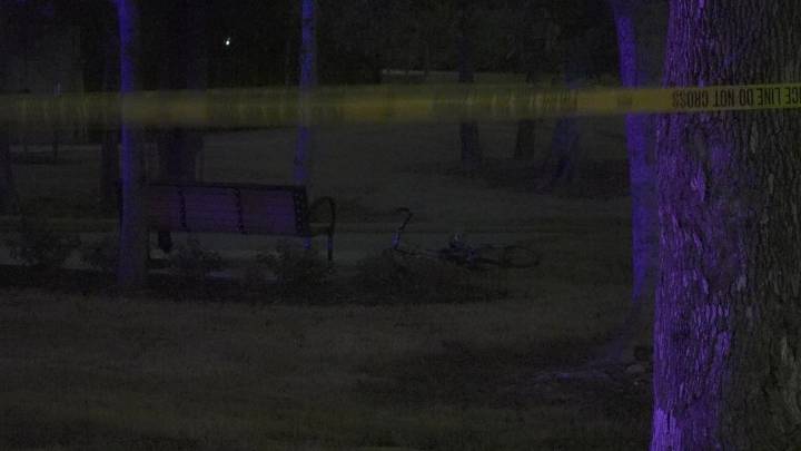 Man shot at Houston park on West Tidwell