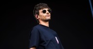 Louis Tomlinson reveals he was the 'rude' passenger to cabin crew on flight with Robbie Williams