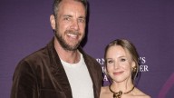 Kristen Bell accused of making light of domestic violence in anniversary post