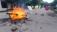 Queman llantas, cajas y maderas en protesta por la falta de luz en la Mulsay