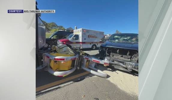 Thruway Authority reminds of Move Over laws after crash