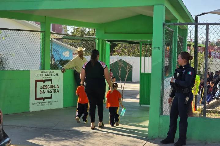 Refuerza SSPM vigilancia en planteles educativos con operativo 'Escuela segura'