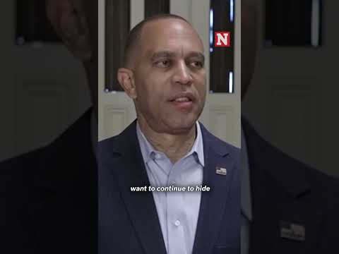 Jeffries Threatens 'Swift Legal Action' If Adelita Grijalva Isn't Sworn In