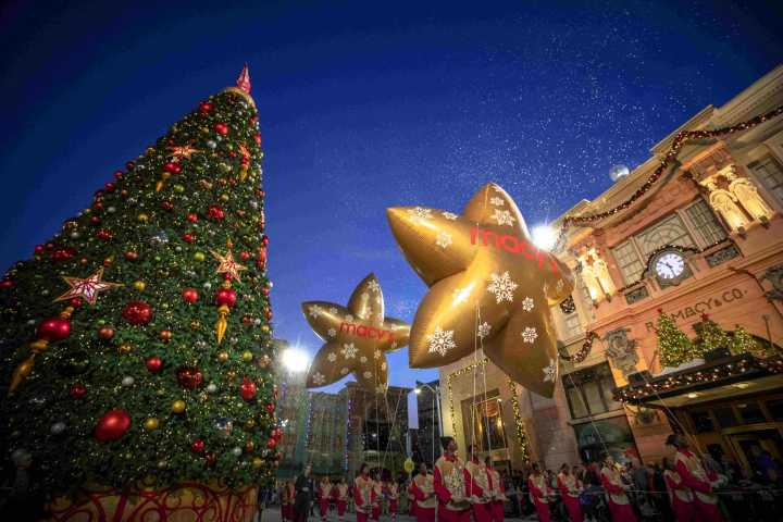 Universal Orlando celebra la Navidad con Grinchmas, Harry Potter y el desfile de Macy’s