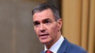 Sánchez anuncia 500 millones de euros para atender a los pacientes con ELA