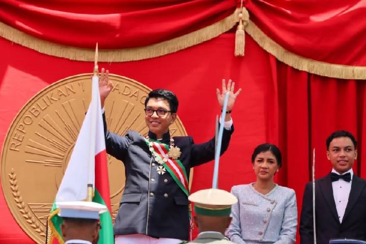 El presidente de Madagascar disuelve el Parlamento antes de un posible voto de destitución