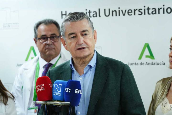 La Junta abre el nuevo laboratorio de análisis clínicos en el Hospital de Valme