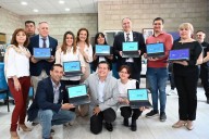 La Provincia entregó equipamiento tecnológico a escuelas ubicadas en departamentos del norte