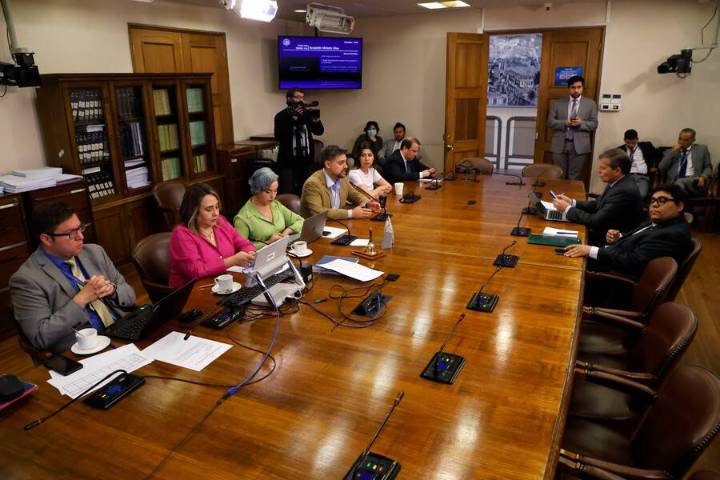 Comisión revisora aprobó Acusación Constitucional contra juez Antonio Ulloa