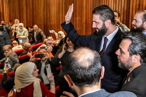 Siria vota en sus primeras, y cuestionadas, elecciones legislativas tras la caída de la dictadura de Bashar al Assad