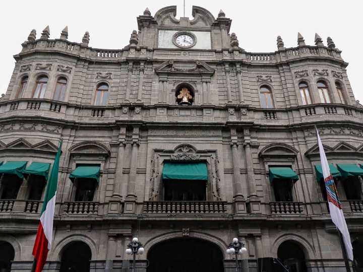 Puebla lidera solicitudes de transparencia; actual administración acusa rezago y opacidad heredada