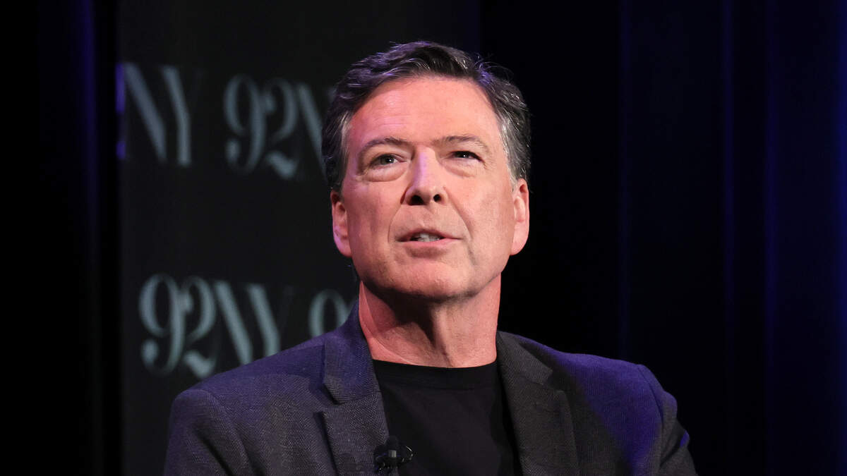 Former FBI Directory James Comey Pleads Not Guilty To Lying To Congress