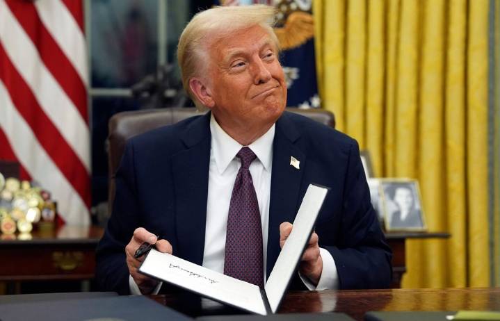 Judge in Oregon bars Trump administration from halting sex ed funding