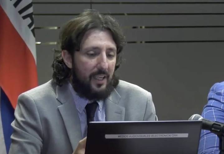 La madre de Laurta confirmó que se puso a disposición para cuidar a su nieto si no hay tutor