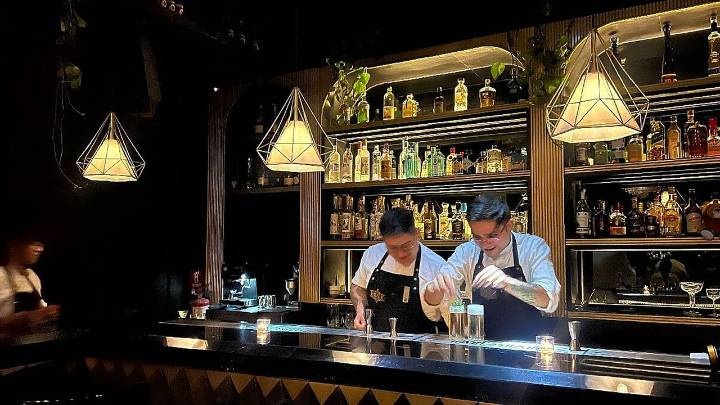 Entramos en el mejor bar del mundo