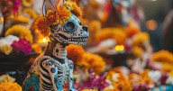 Cuando se pone la ofrenda de Día de Muertos para las mascotas: ¿Qué lleva y cómo puedes armar el altar?