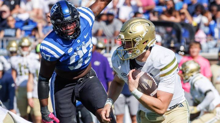Fumble return and late offense lead No. 12 Georgia Tech past Duke 27