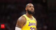 Los Angeles Lakers get no easy days as JJ Redick demands sprinting, crashing and pure physical dominance