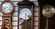 When does daylight saving time end in 2025?