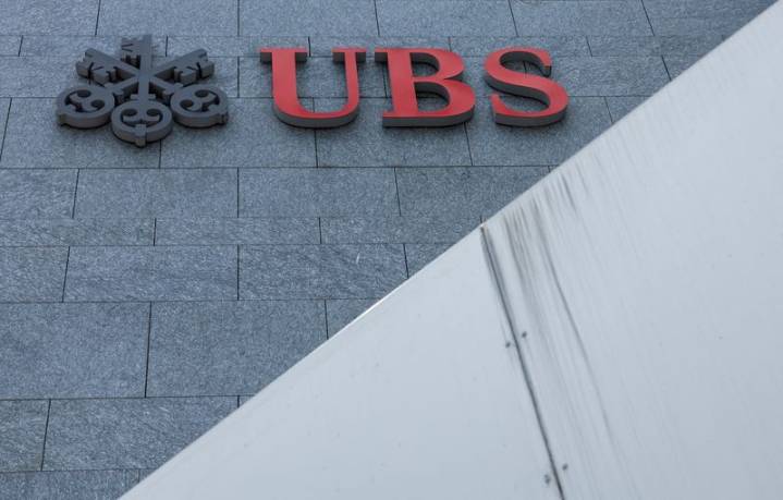 UBS beats expectations as third-quarter profit soars to $2.5 billion
