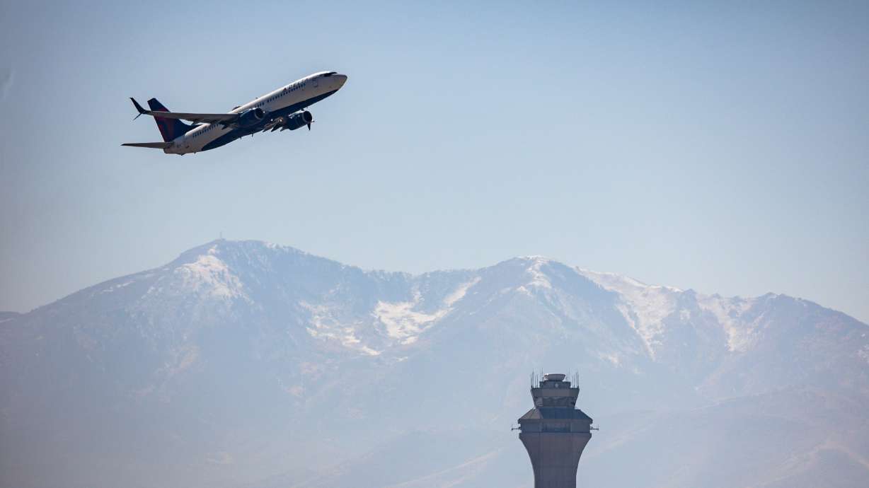 How is the government shutdown impacting air travel?