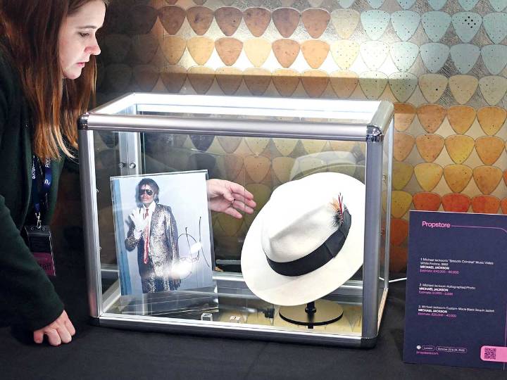 Una subasta llena de música e historia. Lennon, Jackson, Oasis y más