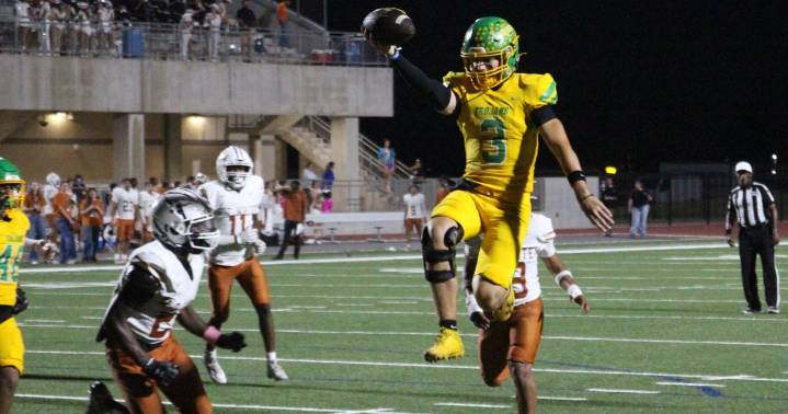 Minute of mayhem leads Newman Smith past W.T. White