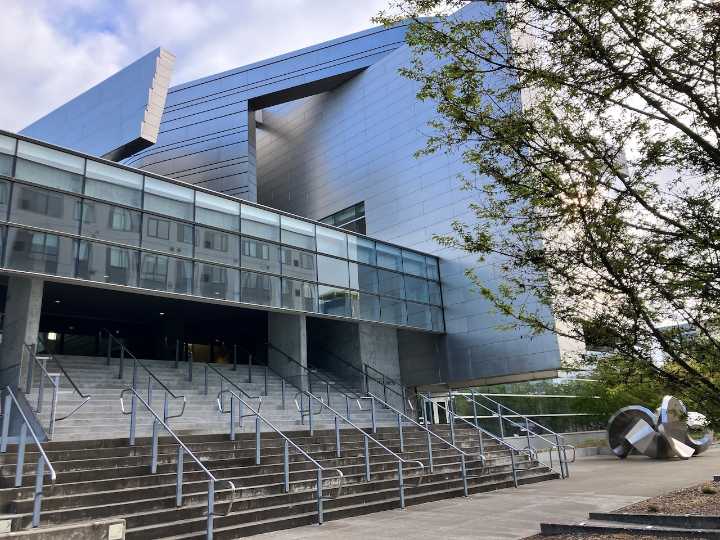 Federal judge in Oregon ordered release of Iranian man held by ICE since June