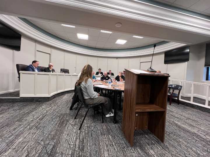 Broadview Heights to study Broadview Road south of Ohio 82 for possible road widening