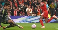 Isak sustains groin injury to extend his tough start to Liverpool career after British