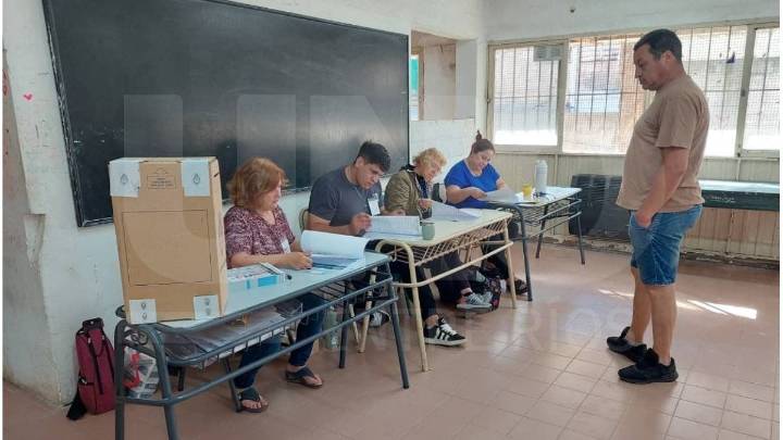 Elecciones 2025: la jornada electoral se inició sin inconvenientes en todo el país