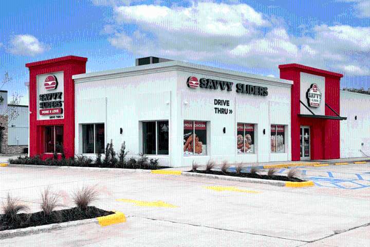 Savvy Sliders opens third Louisiana location in Chalmette