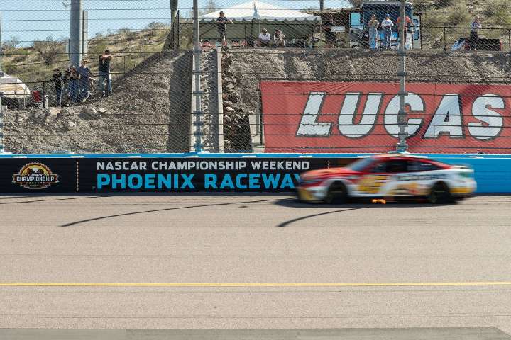 NASCAR Reveals Officiating Plans for Phoenix Championship Weekend NASCAR unveils detailed officiating and inspection plans for the 2025 Phoenix Championship weekend, ensuring fair competition. Vikrant