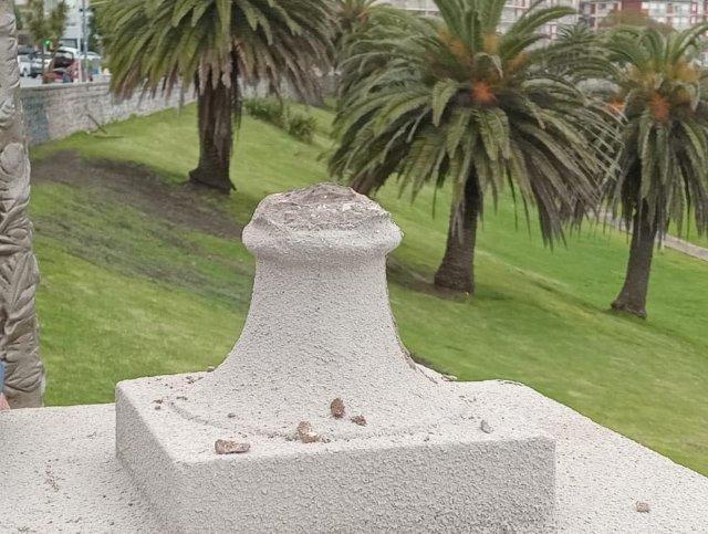Provocaron roturas en la Escalera Imperial a horas de ser reinaugurada