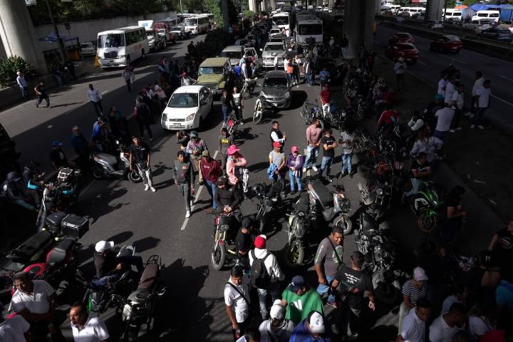 ¿Sigue cerrado Periférico Norte? Esto sabemos del bloqueo de transportistas y piperos