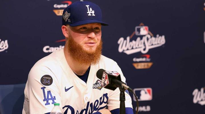 Dodgers’ Will Klein drops priceless reaction to messages after stunning Game 3