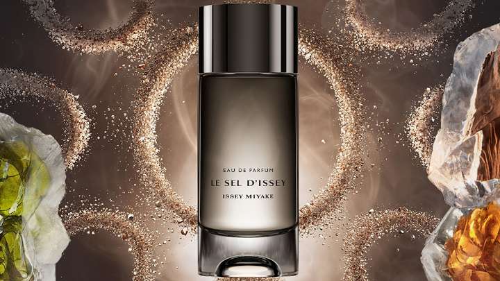 This mouthwatering unisex perfume is perfect if you love a woody scent in autumn