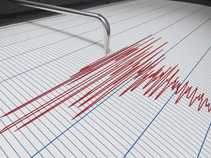 Magnitude 6.1 earthquake in Turkey causes buildings to fall