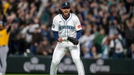 Andrés Muñoz cierra con autoridad y Seattle toma ventaja ante Toronto en la Serie de Campeonato