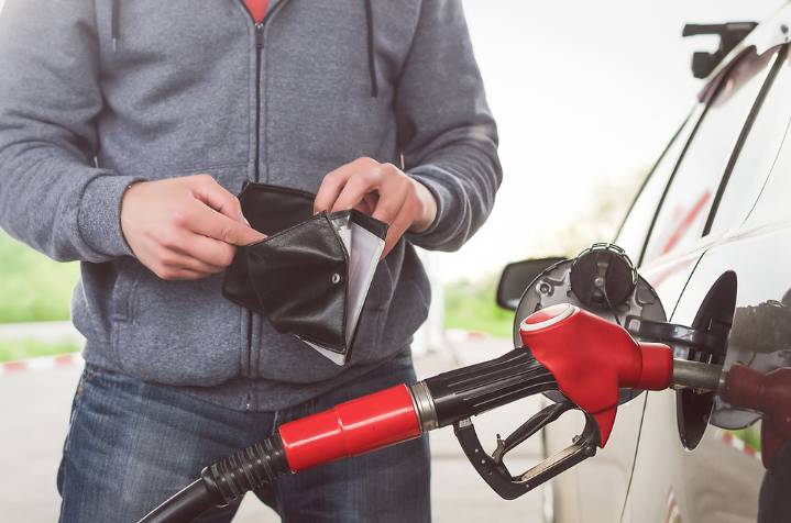 Sube nuevamente el precio de la gasolina en todo el país