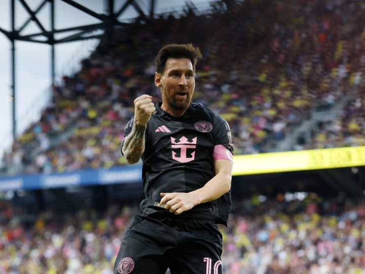 Messi bags hat-trick as Inter roar into playoffs with win over Nashville