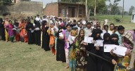 Bihar polls: Female officers to help identify veiled women voters