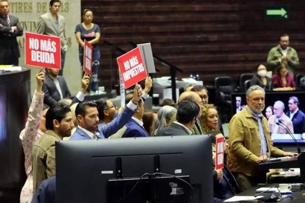 Enciende morenista debate con Oposición por deuda