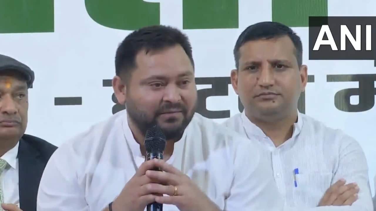 Mahagathbandhan releases Bihar election 2025 manifesto 'Tejashwi Pran Patra', promises govt job to all families