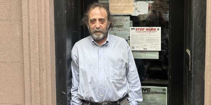 The Last Holdout Tenant of an UWS Townhouse Prepares for Another Winter Without Heat or Hot Water