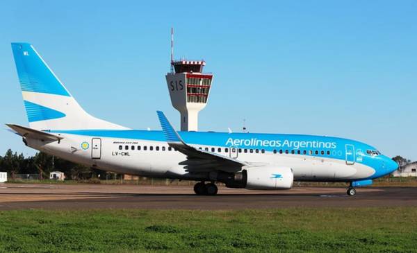 Falló el motor en un vuelo de Aerolíneas Argentinas en el aeropuerto de Trelew